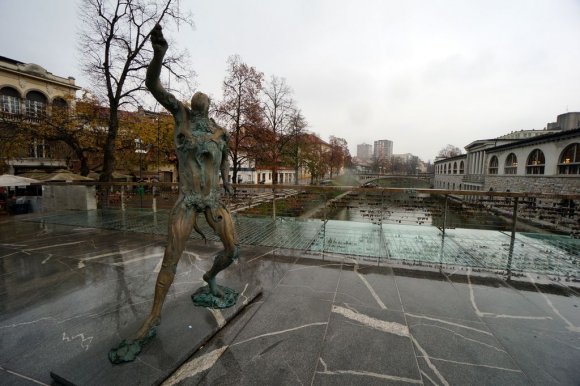 Slovenya Ljubljana, kilitler, dilek köprüsü