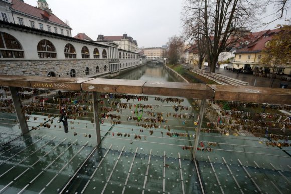 slovenya ljubljana kilitler