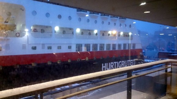 Hurtigruten gemi yolculuğu ve şirket detayları: