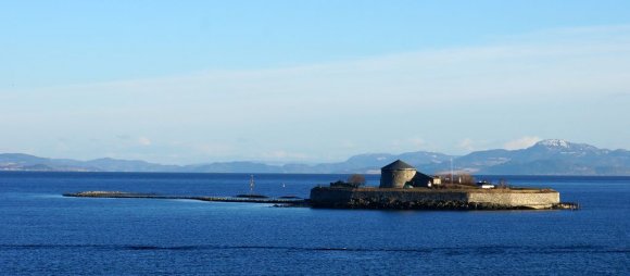 Trondheim'dan demir aldık, düştük yola