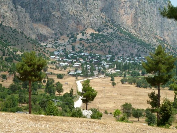 Yürüyüşümüze başladığımız noktanın yakınındaki Ulupınar Köyü.