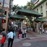 San Francisco Downtown'da Chinatown (Çin Mahallesi) nin giriş kapısı