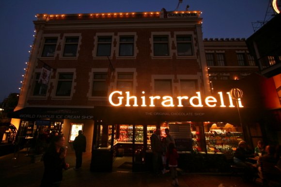 Ghirardelli Çikolata Dükkanı