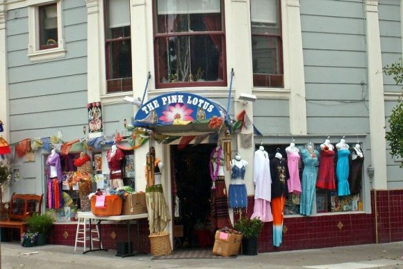 Haight-Ashbury'de bir dükkan.