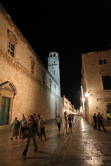 Dubrovnik'te bir sokak