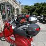 Dubrovnik'te insanların büyük kısmı ulaşımını motosikletlerle sağlıyor.