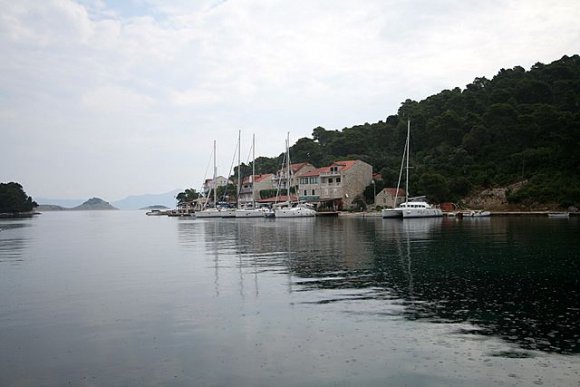 Mljet adası, Pomena, yağmur başladı...