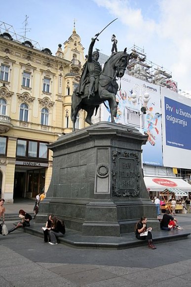 Ban Jelačić heykeli