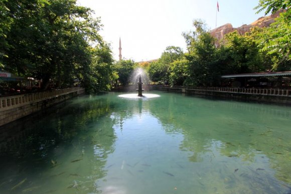 Aynzeliha Gölü'nün hikayesi, Urfa