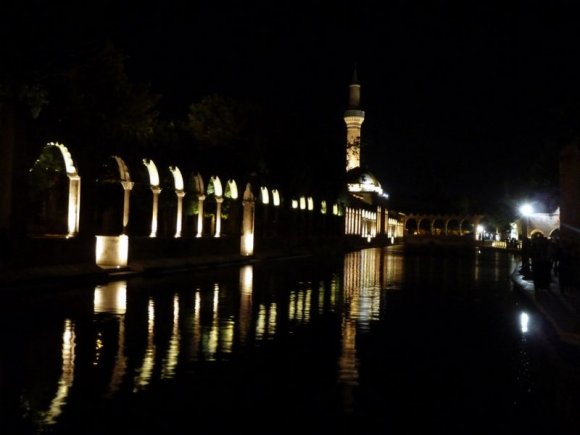 Gece Balıklıgöl, Şanlıurfa