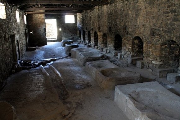 Dereköydeki çamaşırhane.