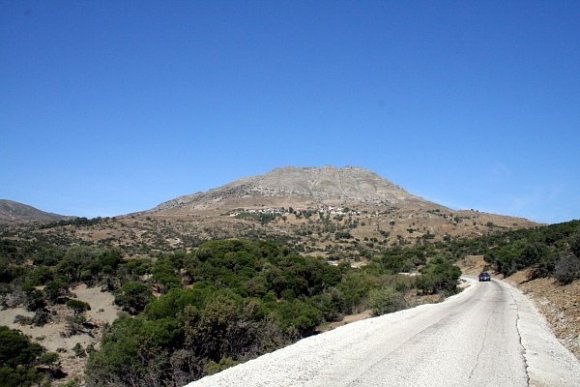 Tepeköy ve yolu.