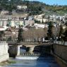 Granada şehrinin içinden geçen Genil Nehri.