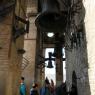 Giralda'nın tepesindeki çanlar.