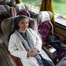 Tahran'a gideceğimiz otobüsün koltukları 3 sıra ve neredeyse uçak koltukları kadar rahattı.