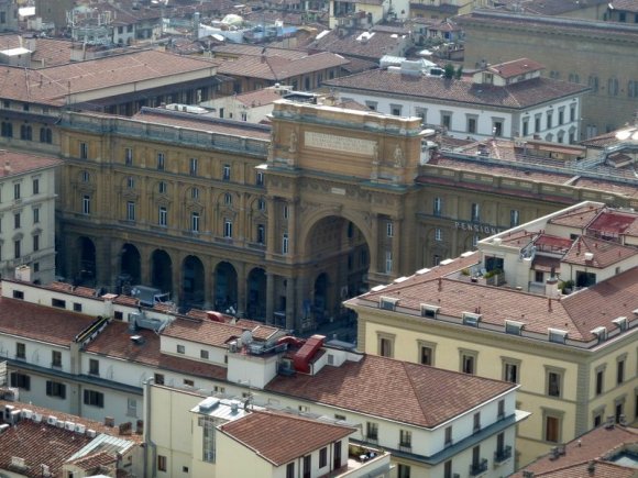 Piazza della Republica (Cumhuriyet Meydanı), Floransa.