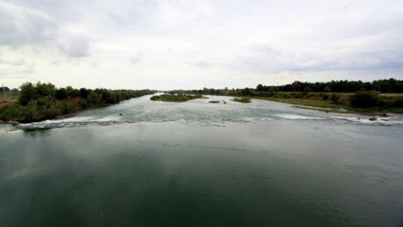 Bafra'da Karadeniz'e dökülen Kızılırmak Nehri