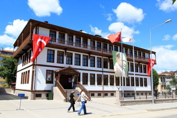 Kastamonu Valiligi İl Sağlık Müdürlüğü Binası