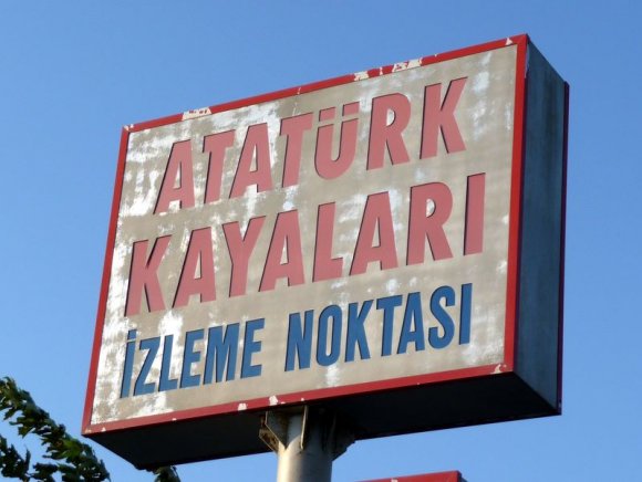 Atatürk Kayaları izleme noktası