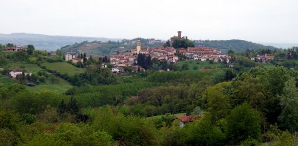 Gavi Torino yolu, İtalya.