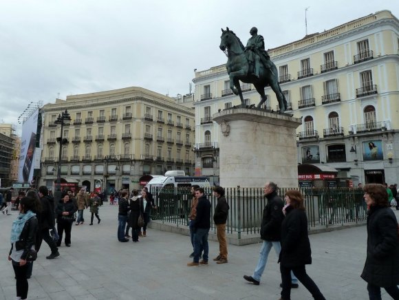 Puerta del Sol Meydanı, Madrid.