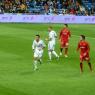 İlk yarı Real Madrid 1 - Mallorca 2 skoru ile bitince Mourinho ikinci yarıya Mesut Özil ve Benzema değişiklikleri ile çıktı. Açıkçası bu değişikliklerle bu iki oyuncuyu da izlemek işimize geldi.