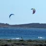 Sigri'de kite surfing yapanlar