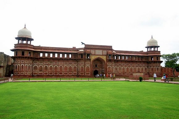 Agra - Agra Kalesi'ndeki Cihangir'in Sarayı (Jehangiri Mahal).