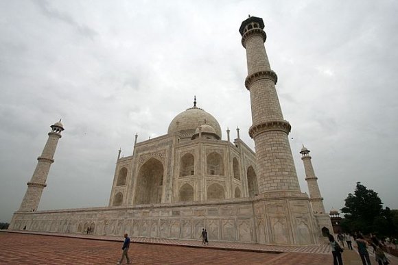 Agra - Taj Mahal.