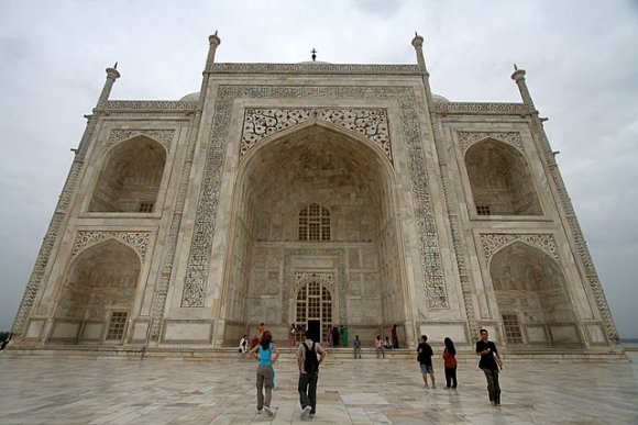 Agra - Taj Mahal.