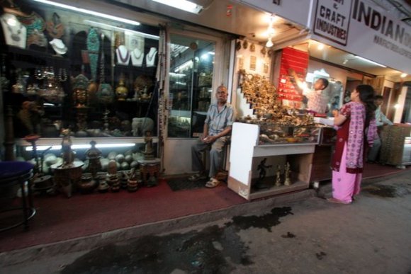 Delhi, Kırmızı Kale, Chatta Chowk(Kapalı Çarşı).
