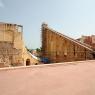 Jaipur, Jantar Mantar Gözlemevi'ndeki güneş saati.