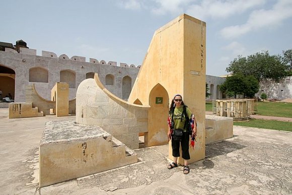 Jaipur, Jantar Mantar Gözlemevi'nde yay burcuna ait yapı.