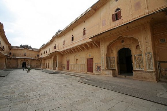 Nahargarh Kalesi, Madhavendra Bhawan Sarayı.