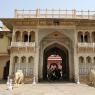 Jaipur, Şehir Sarayı (City Palace)'nın giriş kapısı.