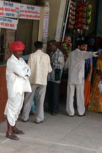 Pushkar, Ajmer otogarı.