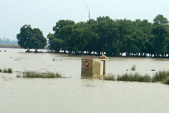 Gorakhpur yolu - Muson yağmurları