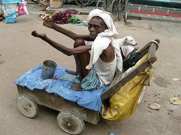 Varanasi - Dilenci.