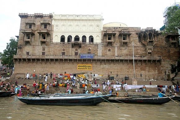 Varanasi - Ganj Nehri, Manmandir Ghat.