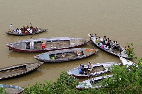 Varanasi - Tekne gezisi