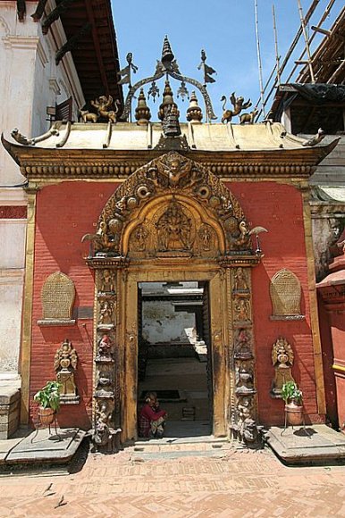 Katmandu - Bhaktapur Durbar Square, Altın Kapı.