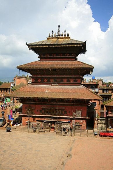 Katmandu - Bhaktapur Taumadhi Tole, Bhairabnath Tapınağı.