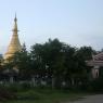 Lumbini - Budist tapınağı