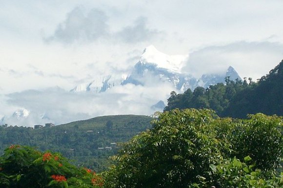 Pokhara - Annapurna Dağları.