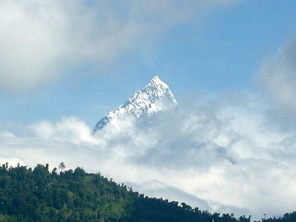 Pokhara - Machapuchare Dağı.