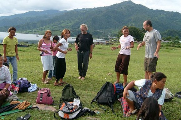 Pokhara - Phewa Gölü'nde müzükli Tibet eğlencesi :)
