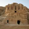 Petra - Dikilitaş Mezarı (Obelisk Tomb)