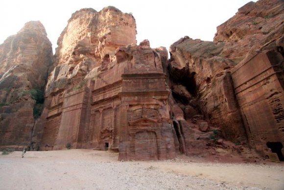 Petra - Kaya mezarları.