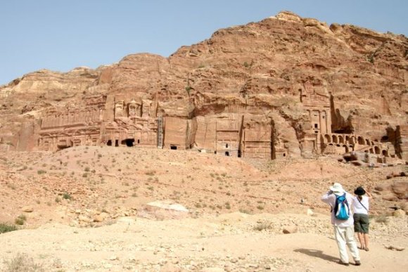 Kraliyet Mezarları (Royal Tombs).