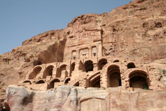 Petra - Kraliyet Mezarları / Urn Tomb.